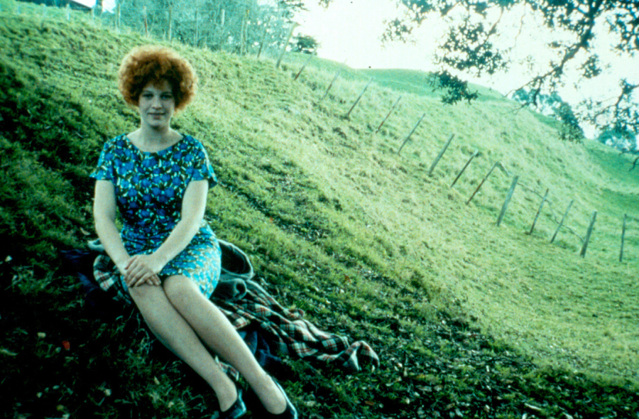 Stillfoto fra filmen En engel ved mit bord af Jane Campion - fra Filmstriben