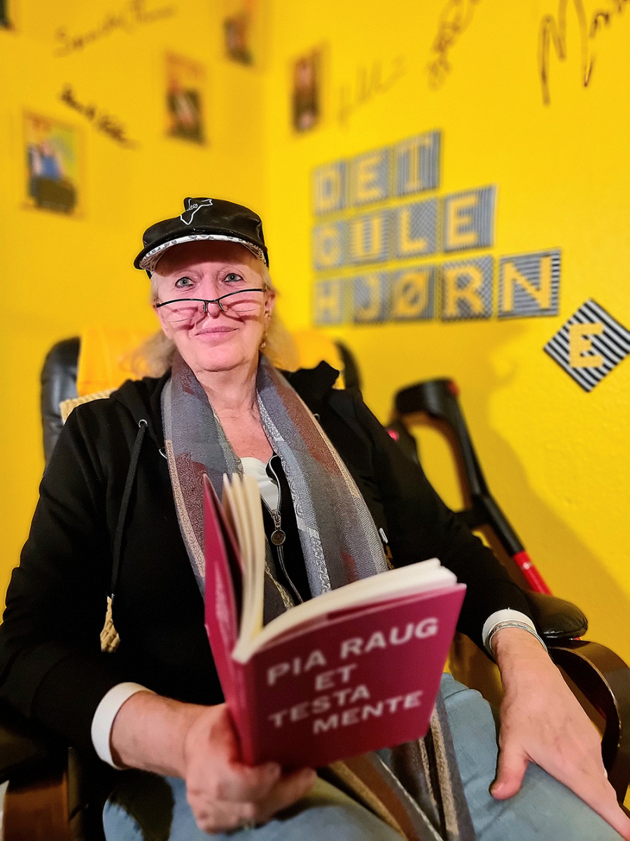 Pia Raug i Det Gule Hjørne på Herfølge Bibliotek